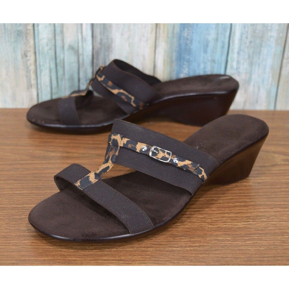 Italian Shoemakers Wedge Sandals Chloe Women's Size 7.5 Brown Leopard Elastic